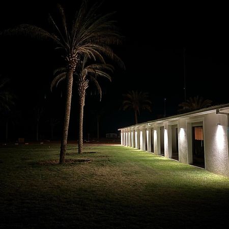 Flying Ostrich Guesthouse & Self-Catering Accommodation Mariental Exterior foto